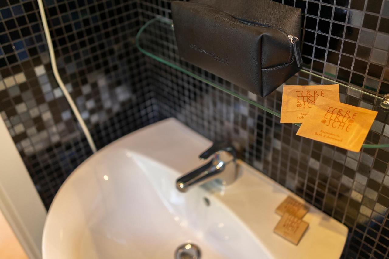 Guerrini Hotel Кастильончело Екстериор снимка