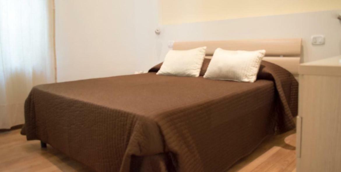 Guerrini Hotel Кастильончело Екстериор снимка